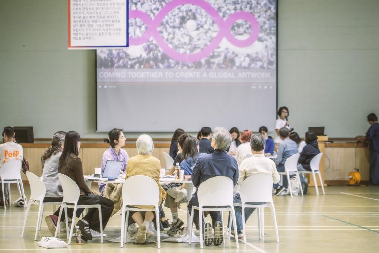 25310_DMZ_04798_토론장_첫날_캐논