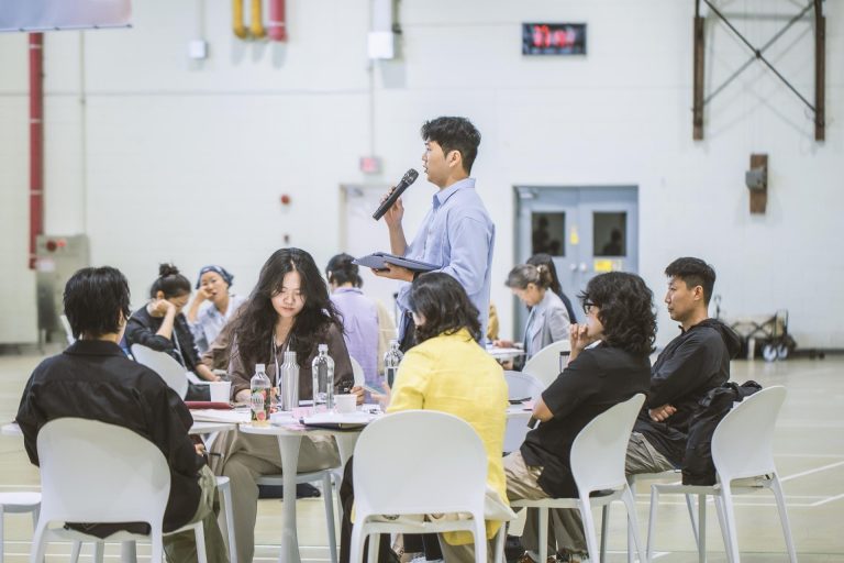 25310_DMZ_07296_토론장_둘째날_캐논