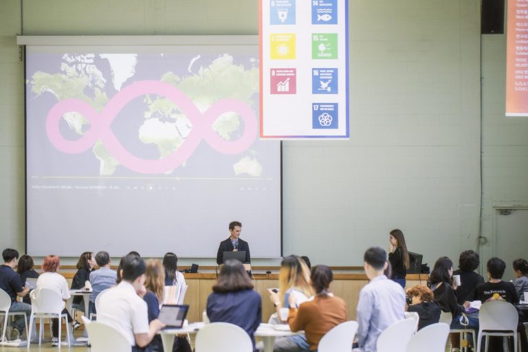 IICSEOUL_ThirdParadiseDMZ_Forum_Paolo Naldini Speech_Photo by Suyeon, Yun Hyein Hwang